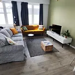 Gezellig Appartement Op Het Bruisende Zuid.